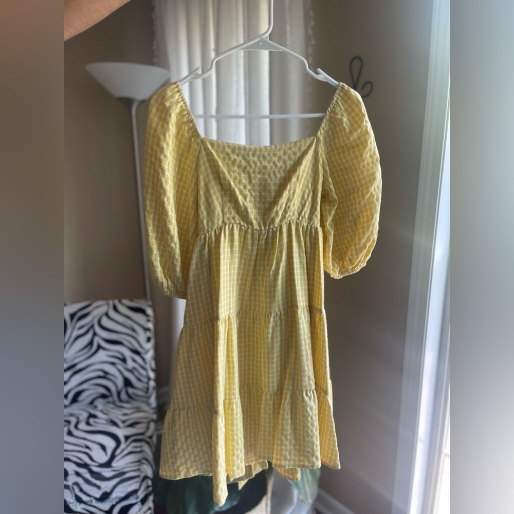 Mini lemon color outfit